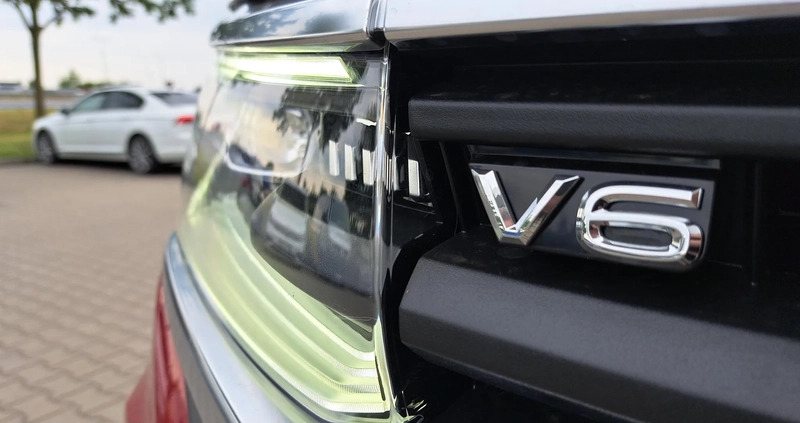 Volkswagen Amarok cena 300120 przebieg: 5, rok produkcji 2024 z Poznań małe 379